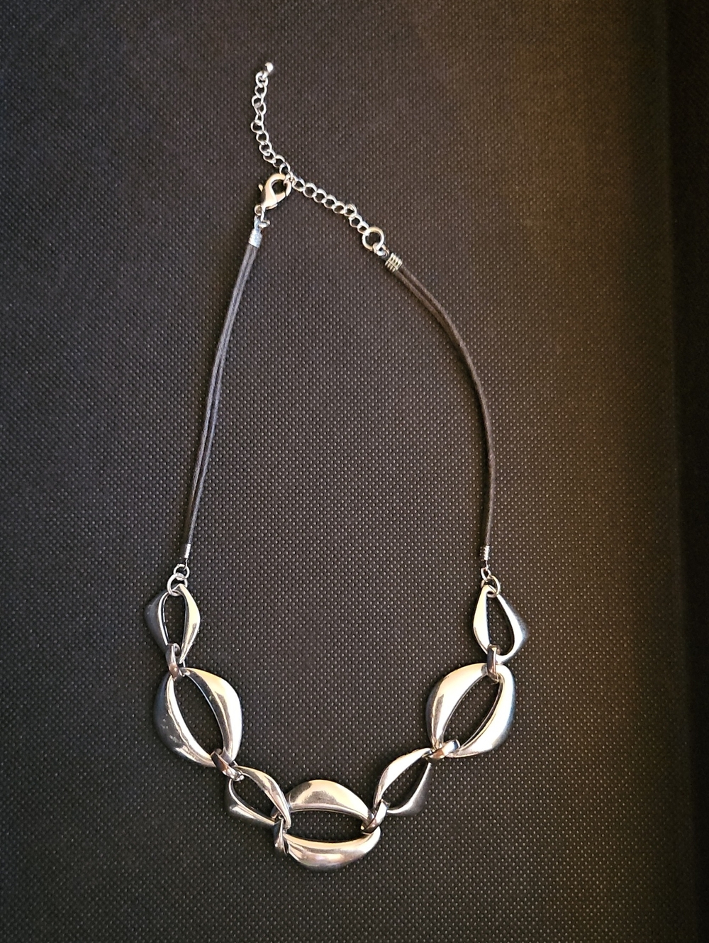 Source Unknown Polished Silver-Tone Linked Necklace